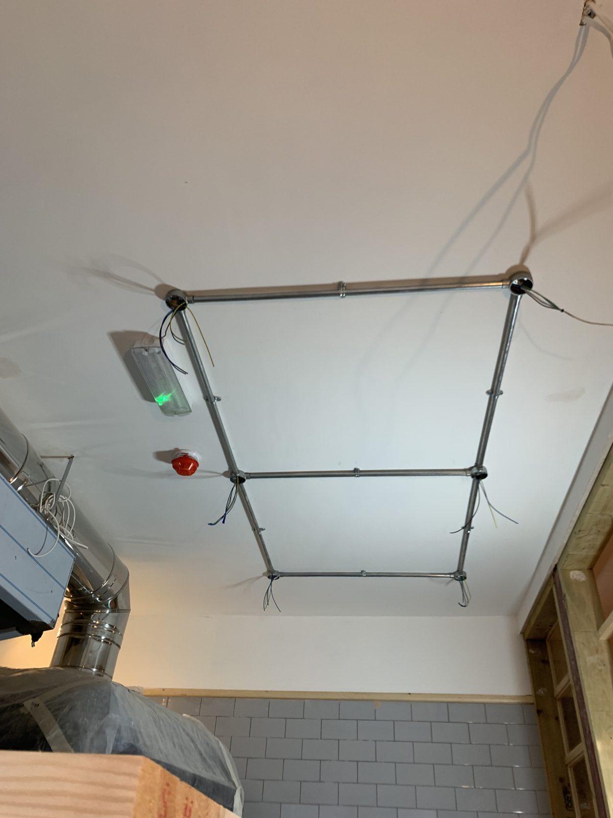 Outdoor and Security Lighting: What London Homeowners Should Consider - Leon Electricians Ltd, London